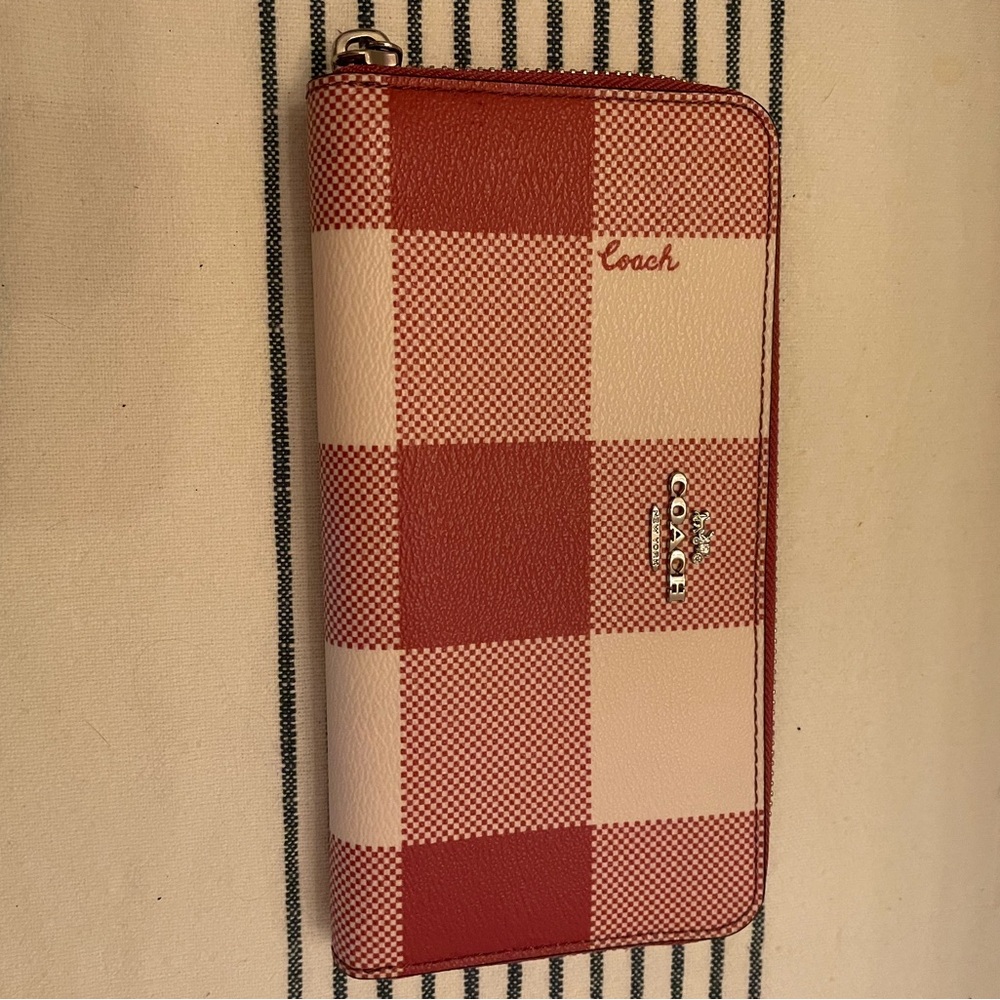 Coach wallet
